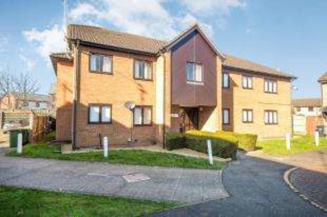  Image of 1 bedroom Flat for sale in Stagshaw Drive Peterborough PE2 at Peterborough Cambridgeshire Old Fletton, PE2 8NG